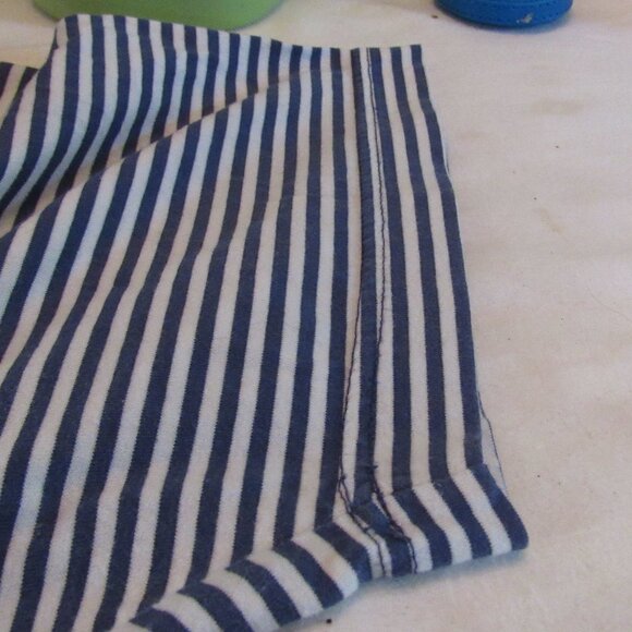 Peter Millar Winged Foot Blue and White Stripe Polo Size XL 100% Cotton EUC - Picture 5 of 9